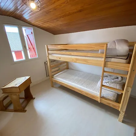 Maison Calme Et Chaleureuse Au Coeur Du Bearn *